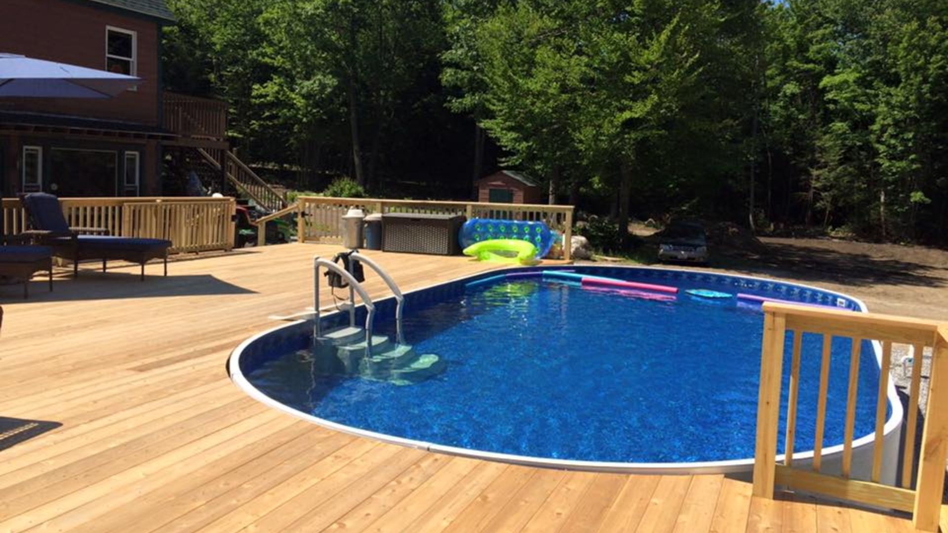 Choose an above ground pool for fantastic family fun.