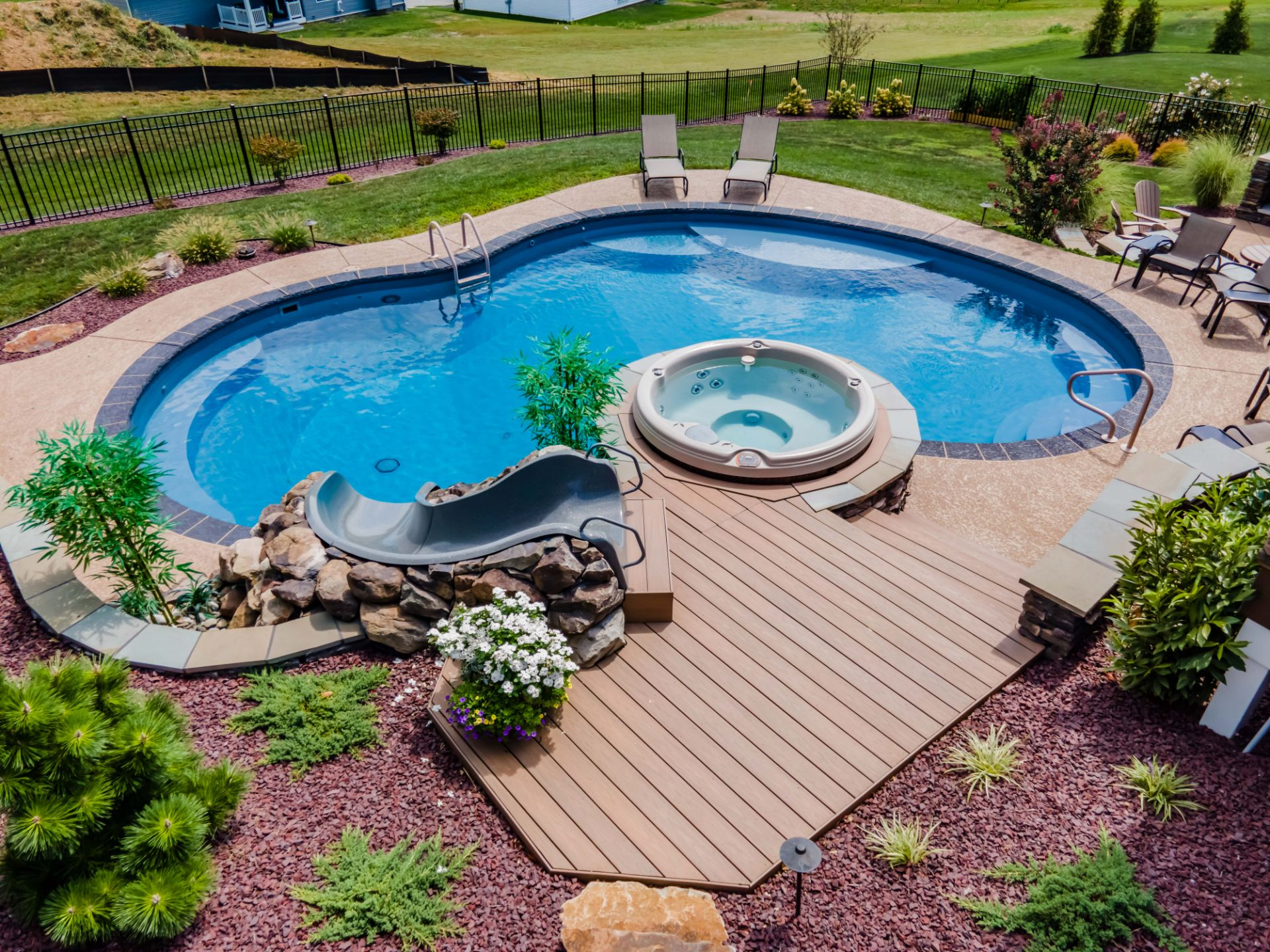 Is a Vinyl Liner Pool Right for My Growing Family?